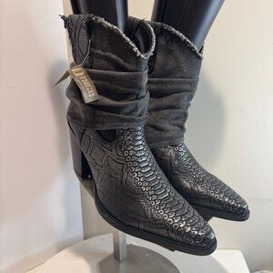 Dingo Denim Dream Western Women's Boots size 11 New